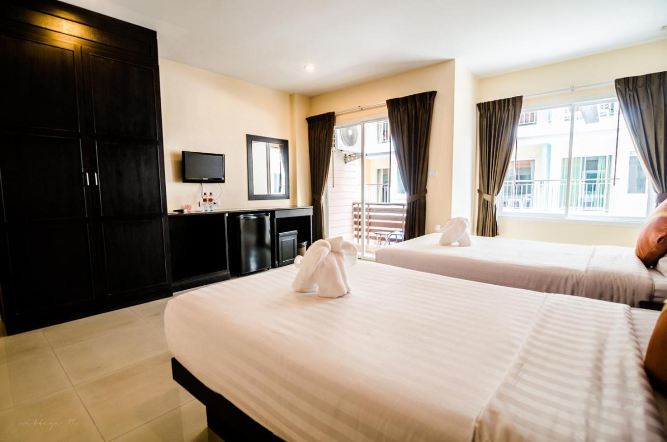 Fundee Boutique Hotel Patong Exterior photo