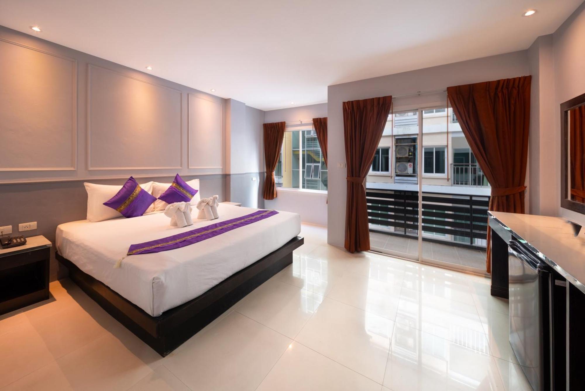 Fundee Boutique Hotel Patong Exterior photo