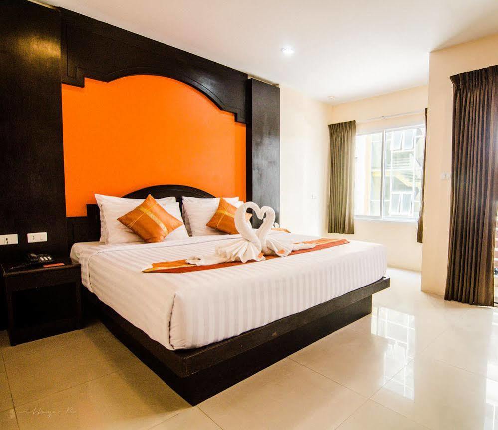 Fundee Boutique Hotel Patong Exterior photo